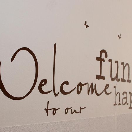 Gödöllő Tulipan Apartman מראה חיצוני תמונה