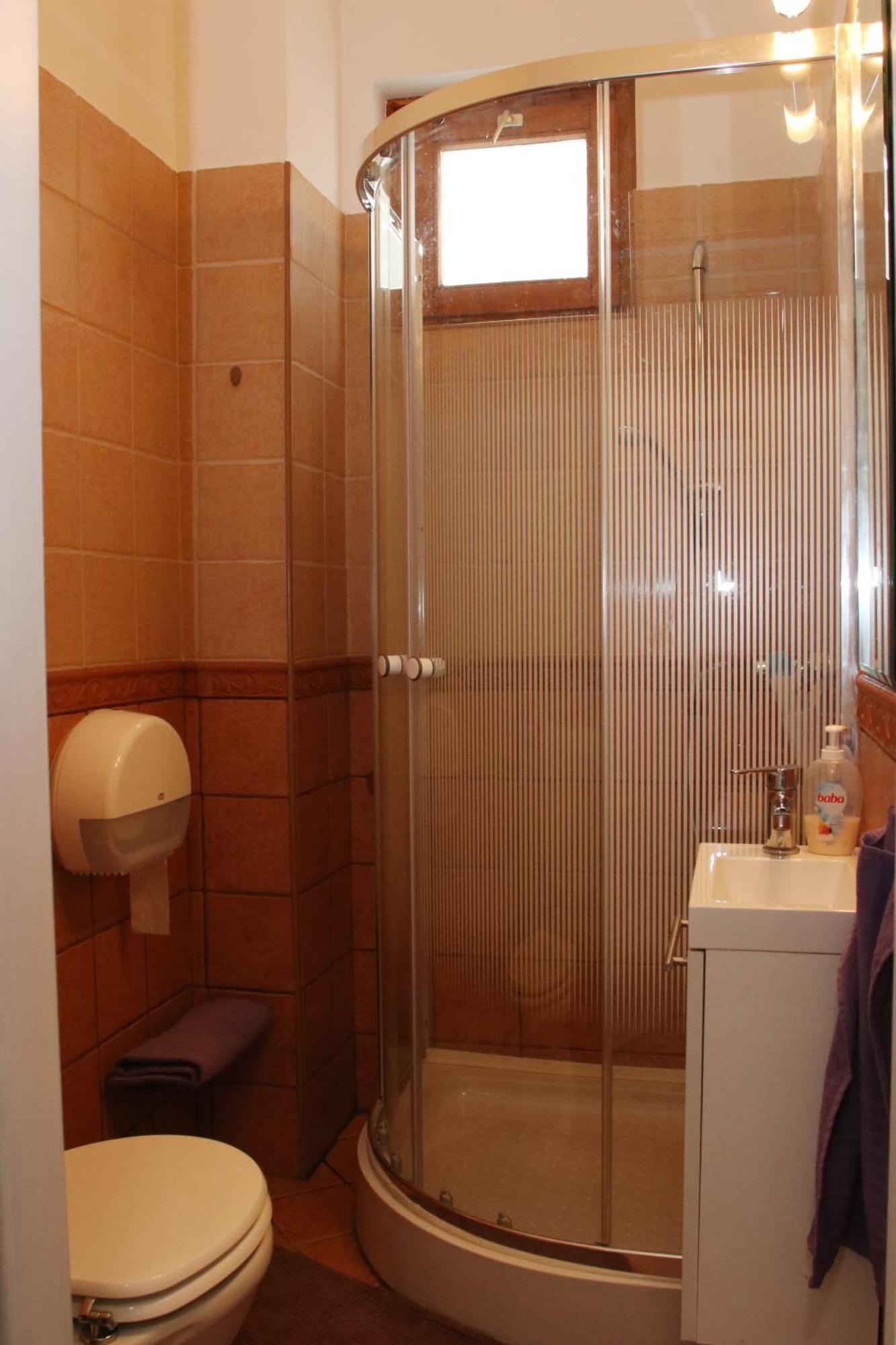 Gödöllő Tulipan Apartman מראה חיצוני תמונה