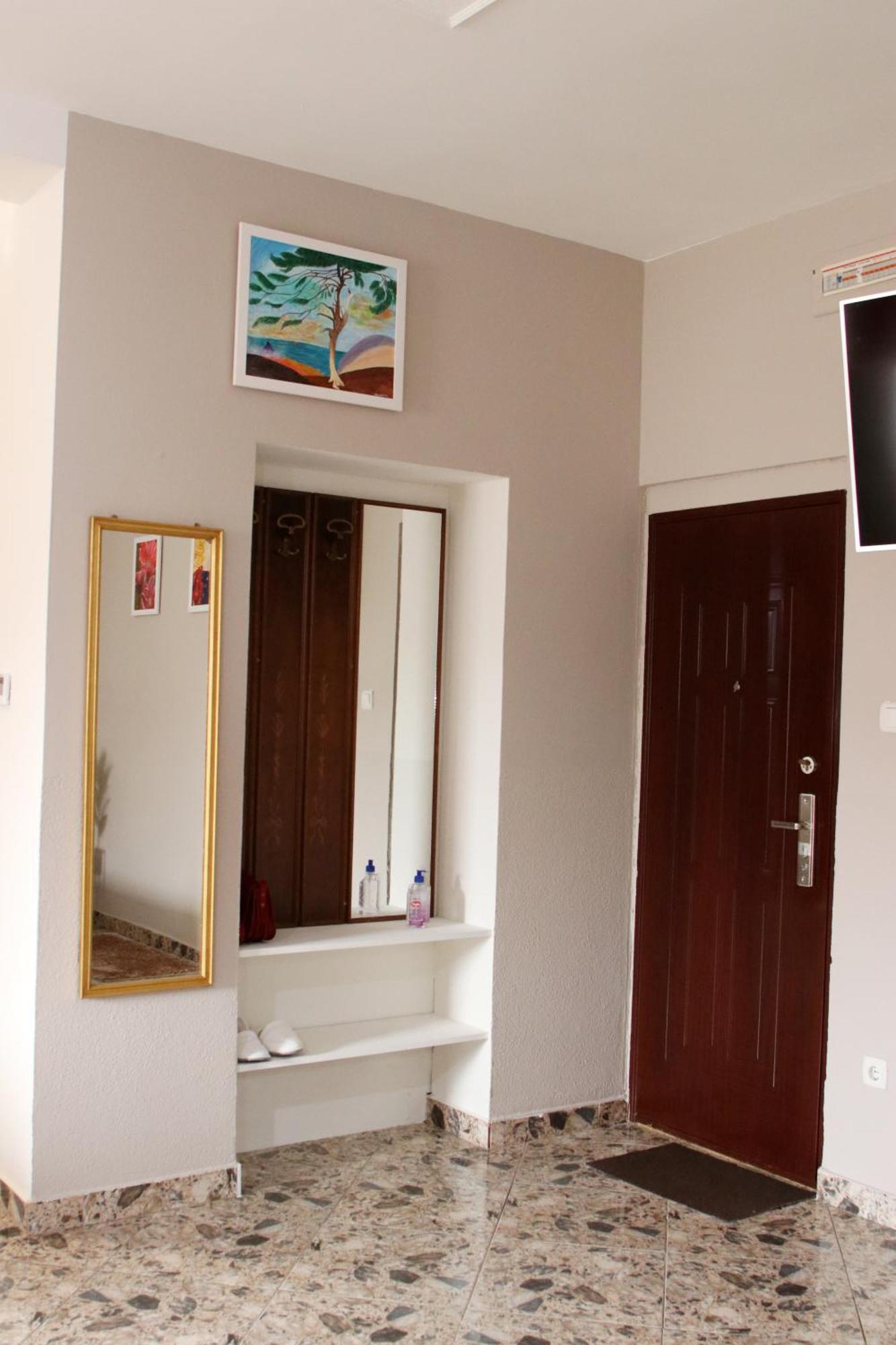 Gödöllő Tulipan Apartman מראה חיצוני תמונה